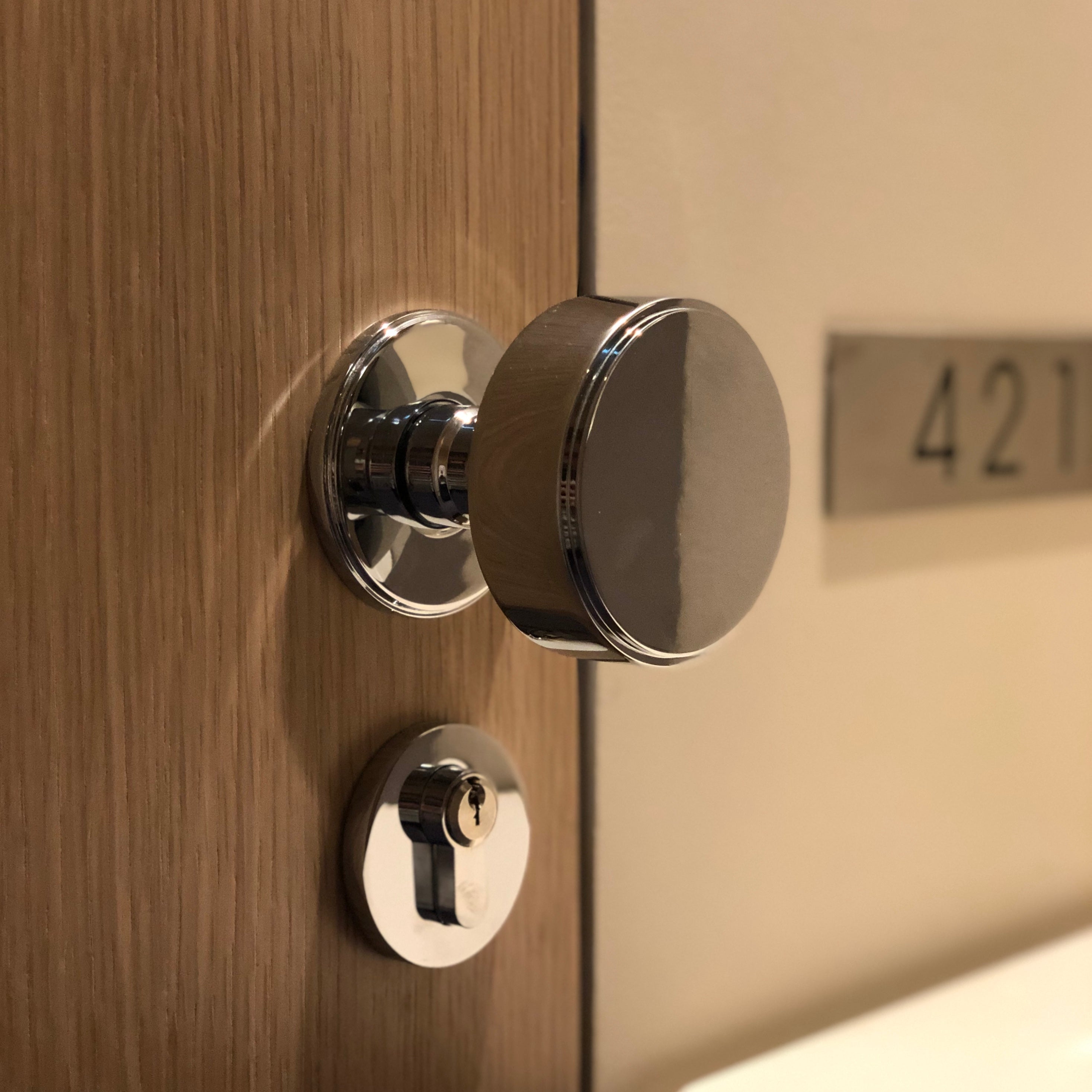 Breunor DK Polished Nickel