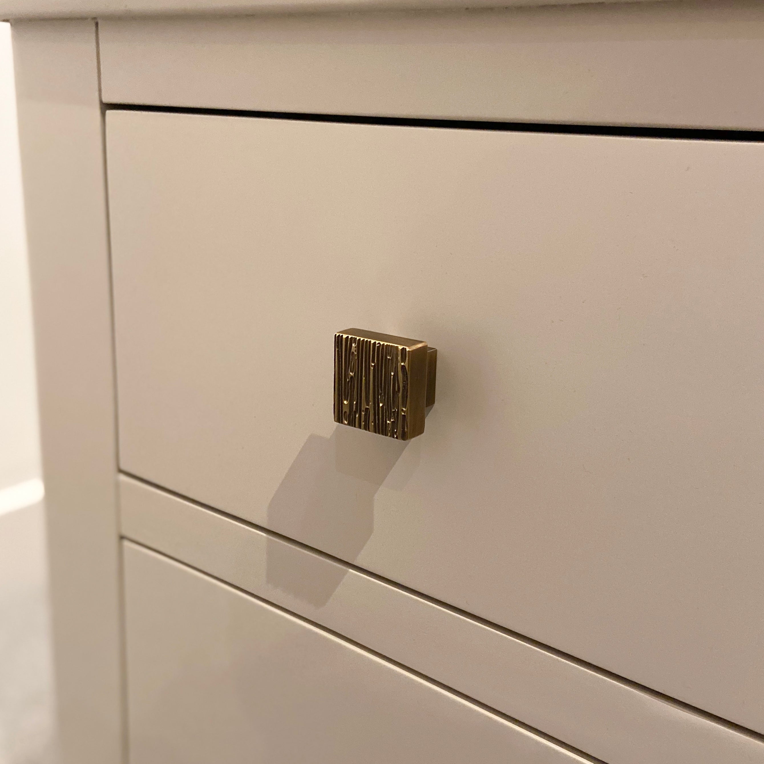 Serlo CH I Antique Brass